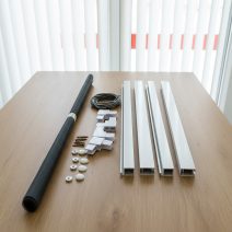 Műanyag keretes szúnyogháló szett (17*30 mm)