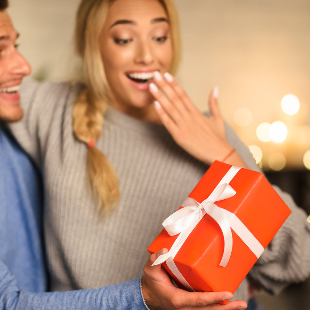 Pároknak ajándék: ötletek és tippek