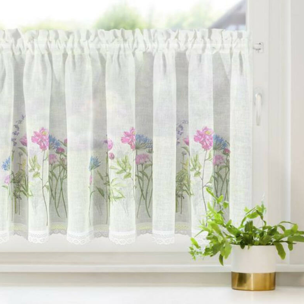 A fényáteresztő függönyök megfelelő rétegezése